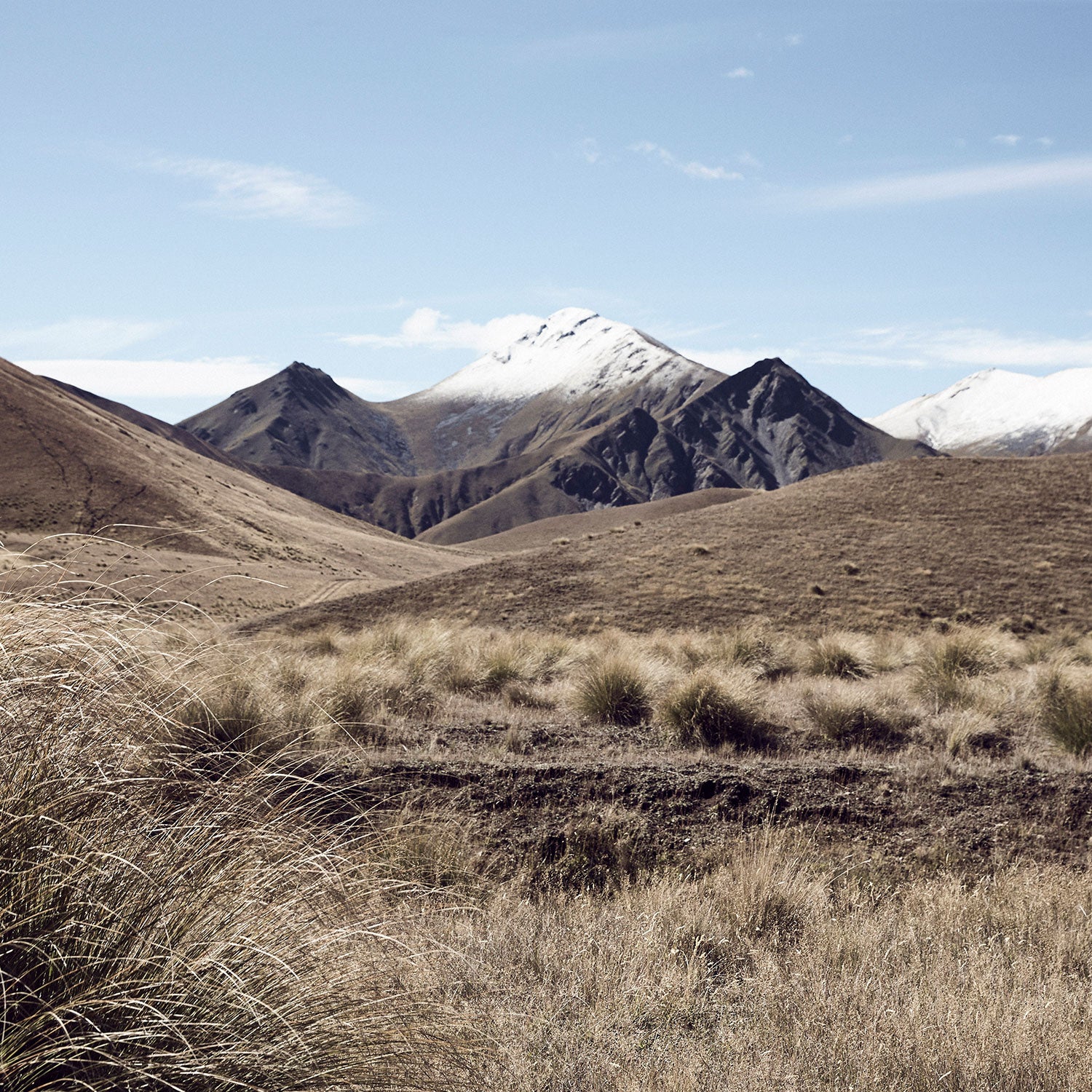 Voyager BTS: Queenstown Guide - Unveiling Our International Campaign