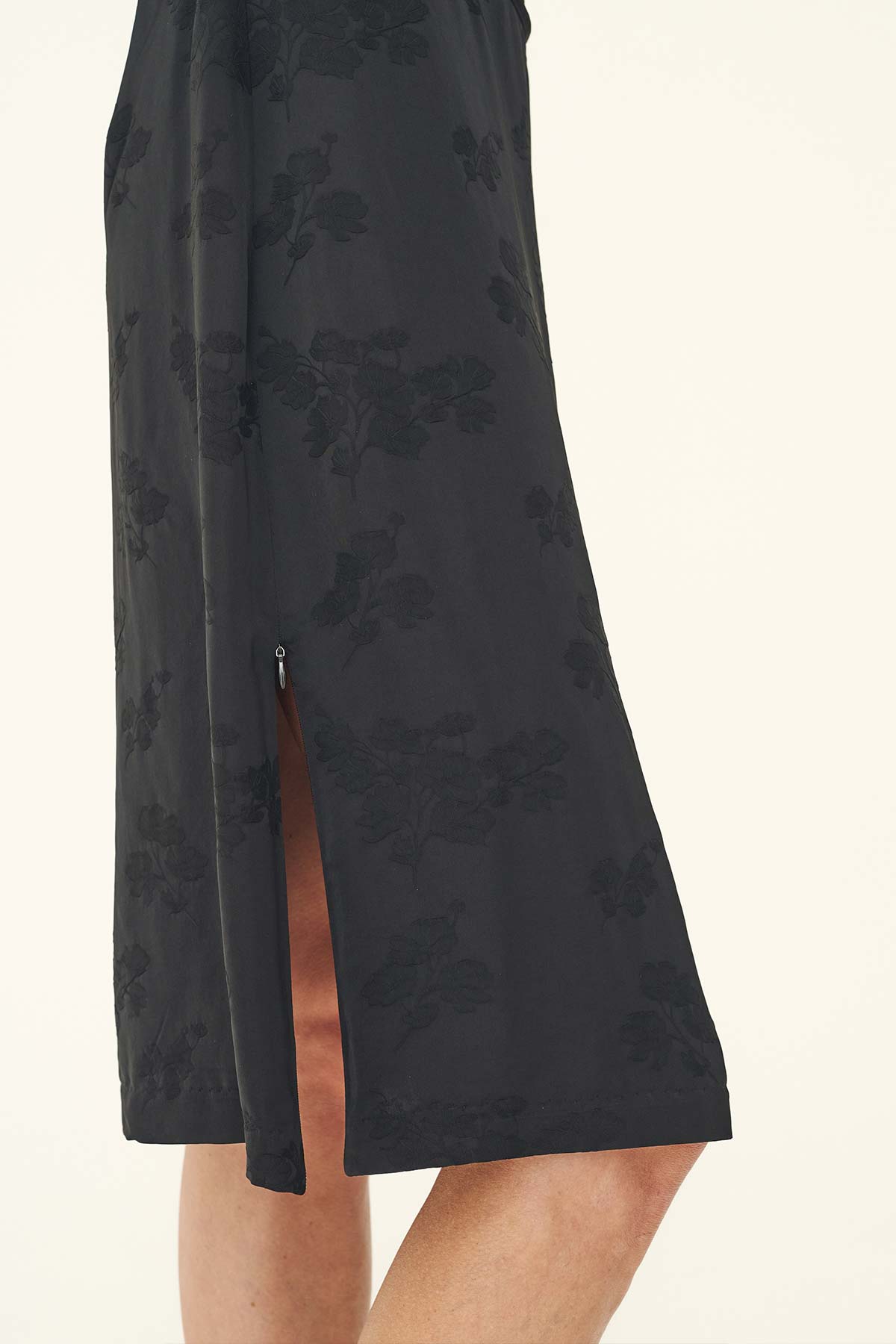carla jacquard midi dress For Love & Lemons Carla Jacquard Midi Dress in Burgundy