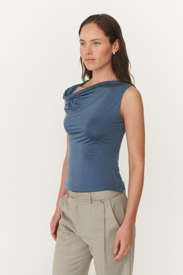 Elara Twist Top