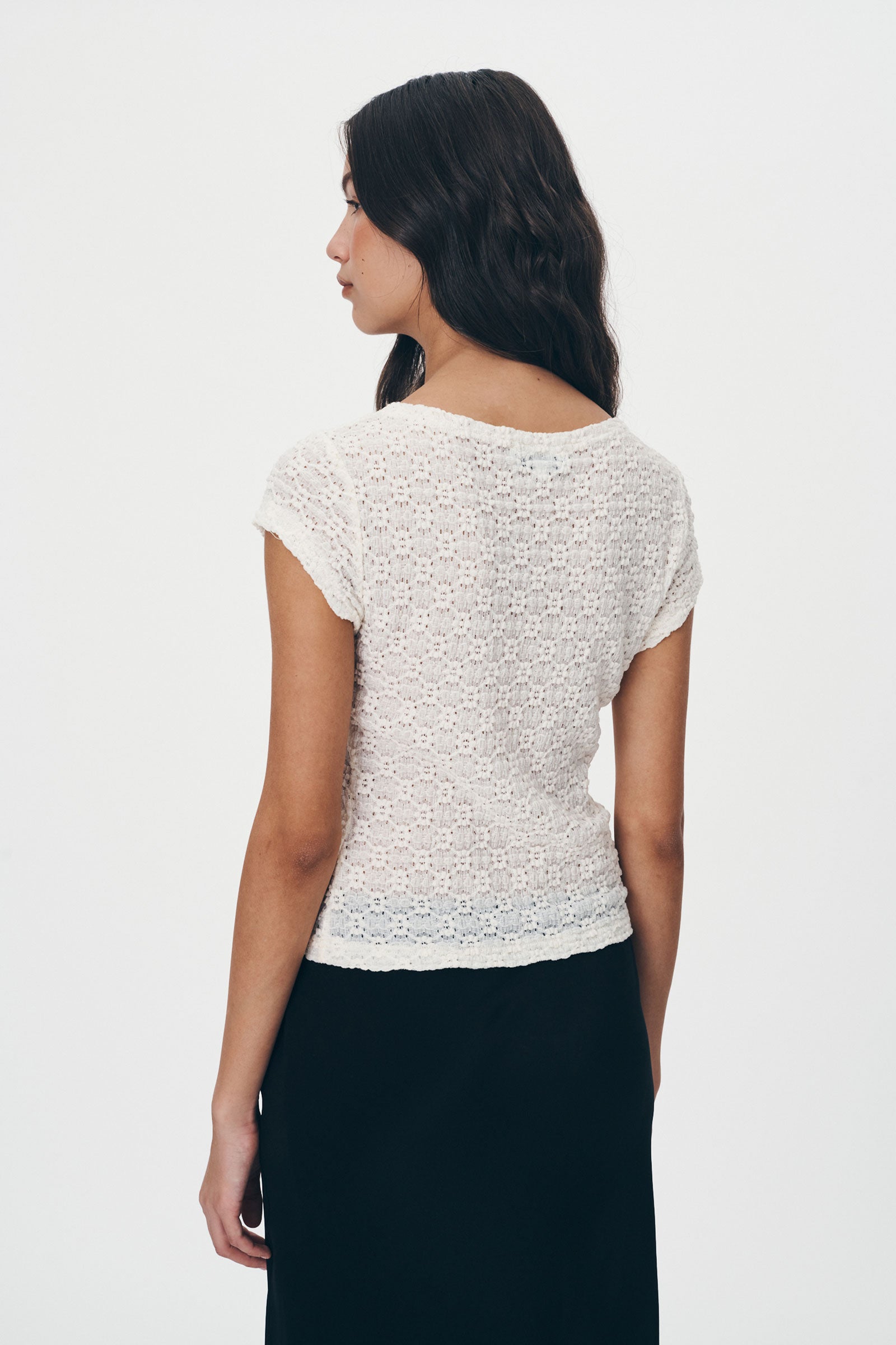 Galo Daisy Lace Tee