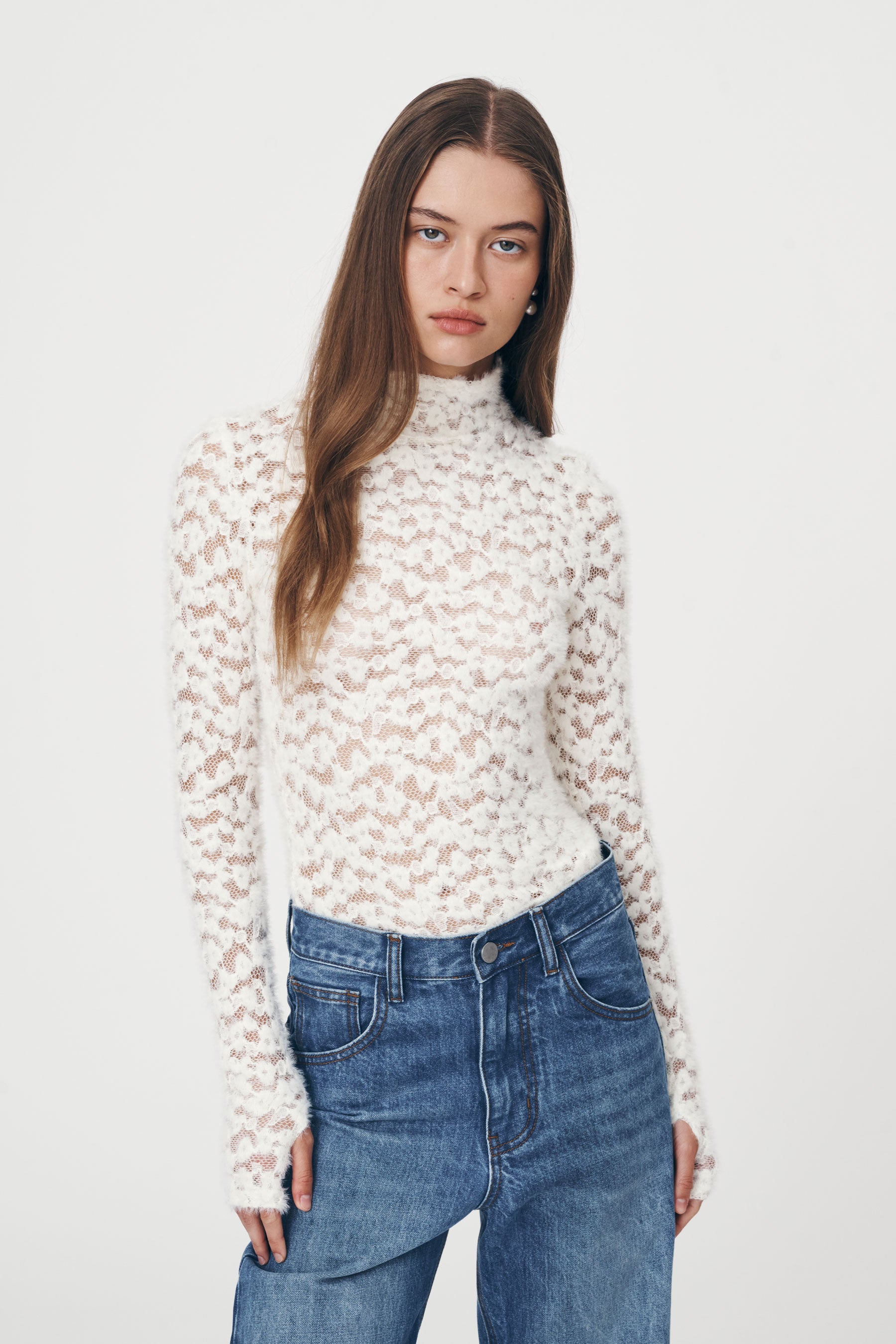 Galo Fuzzy Lace Top
