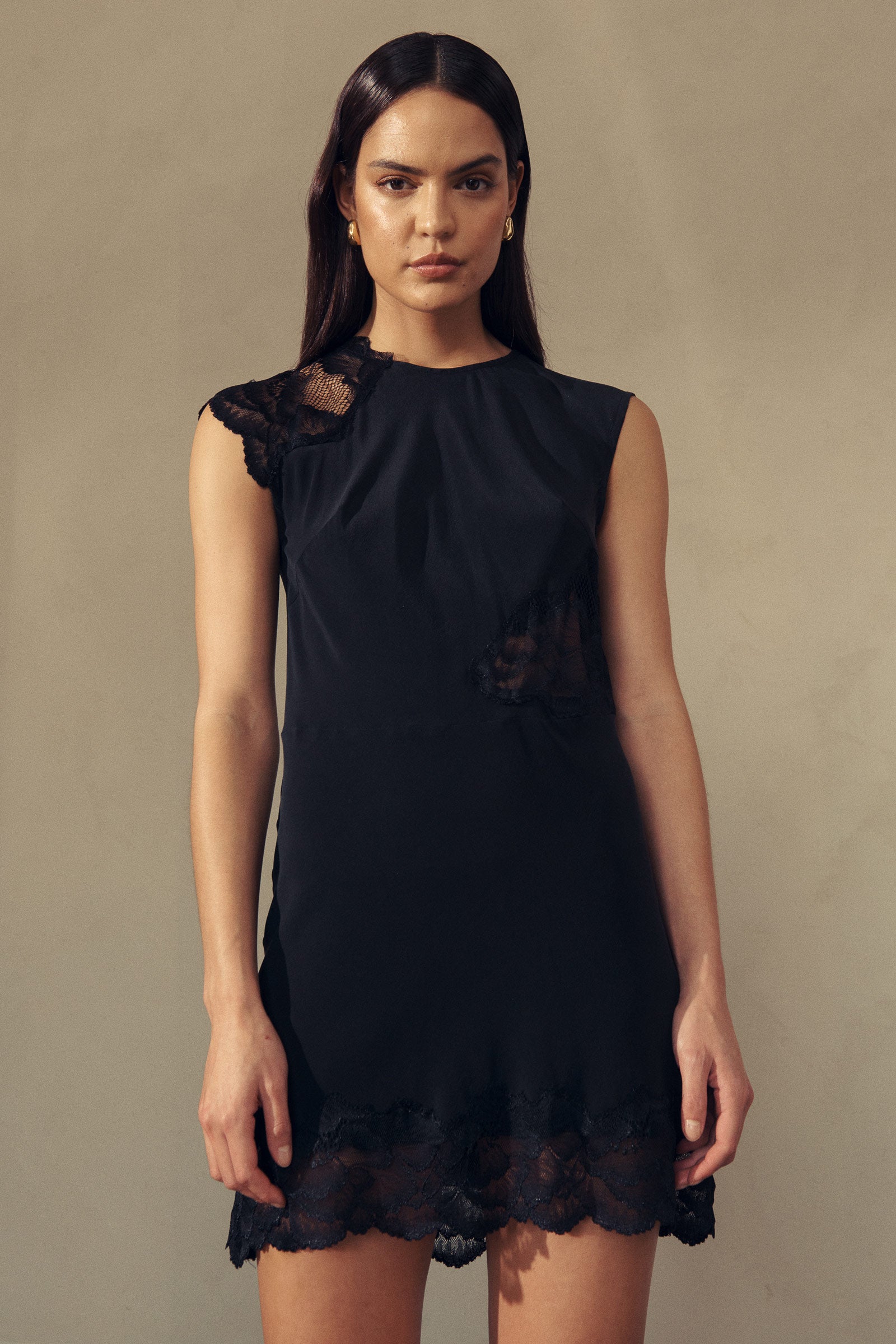 Lily Silk Lace Mini Dress - Noir L Lily Silk Lace Mini Dress - Noir L