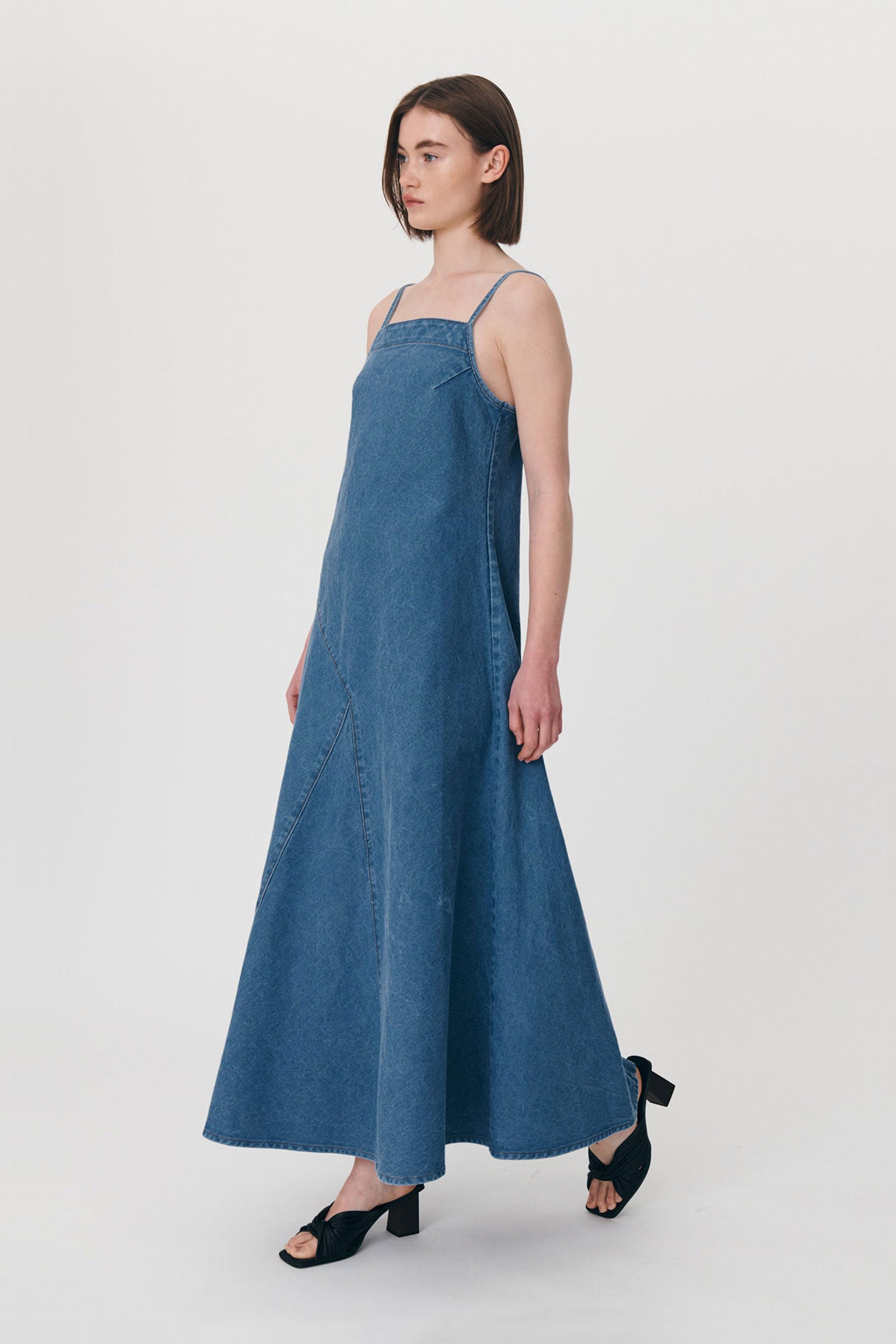 Classic denim dress hotsell