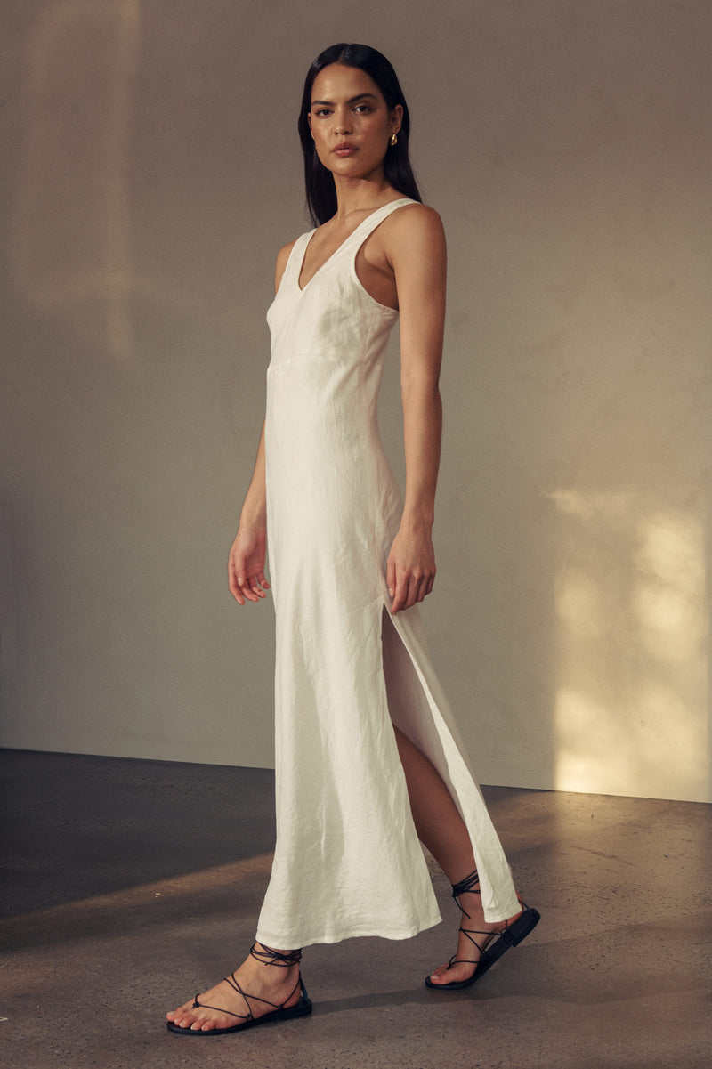 Regina Linen Maxi Dress