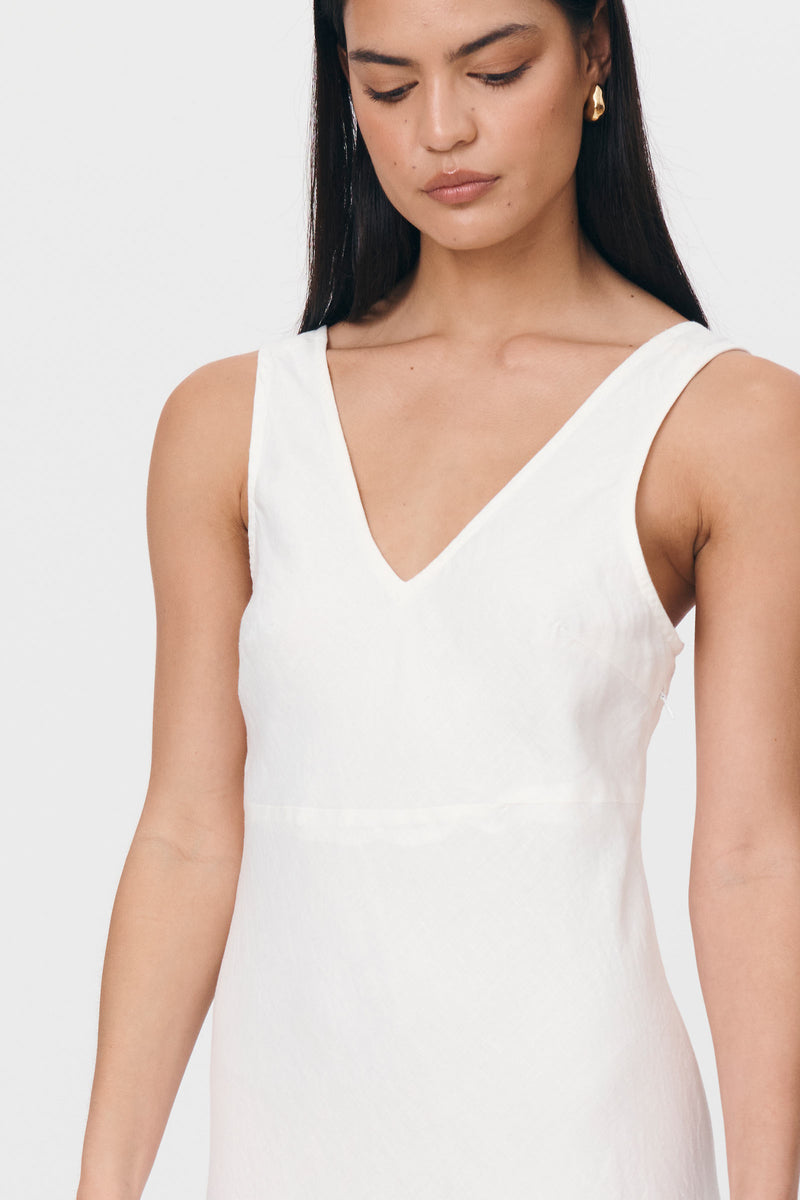 Regina Linen Maxi Dress
