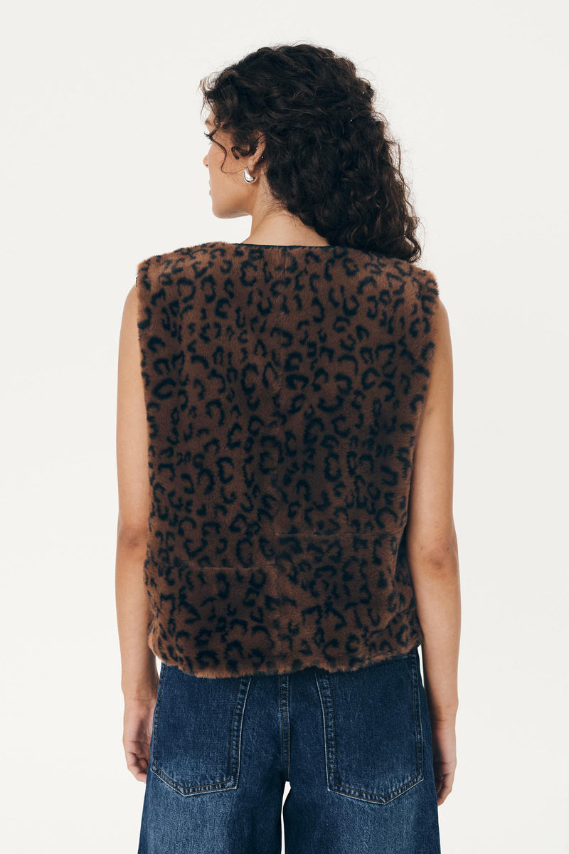 Solene Plush Vest