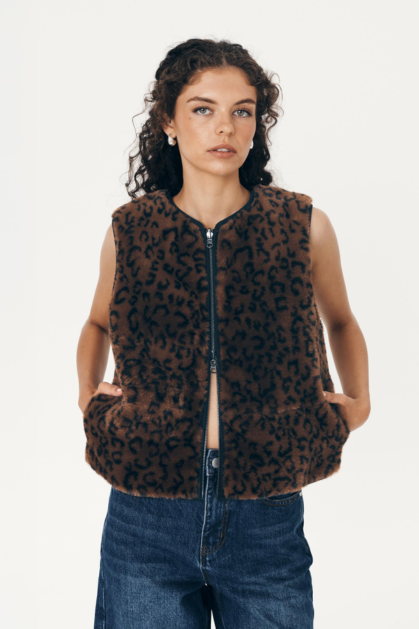 Solene Plush Vest
