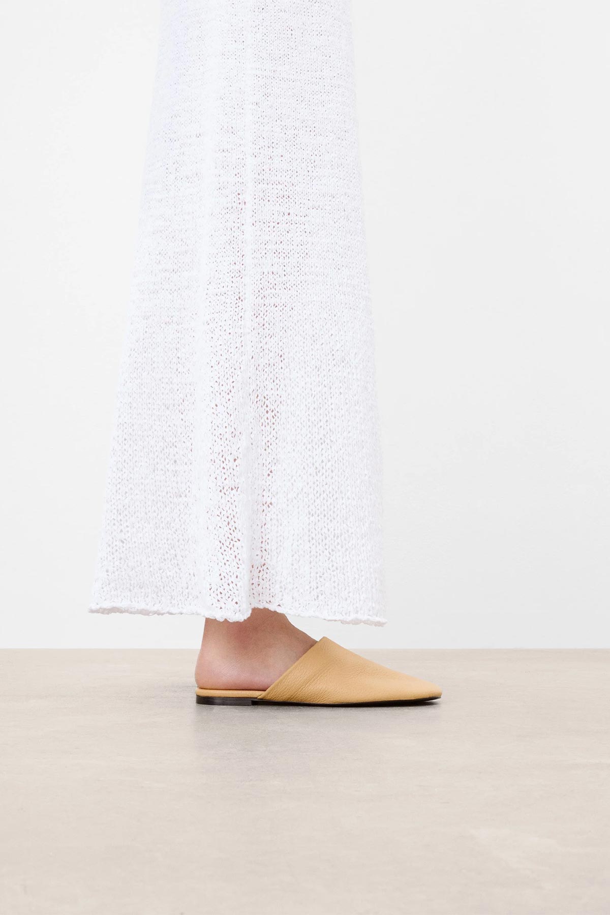 Maurine Leather Slide