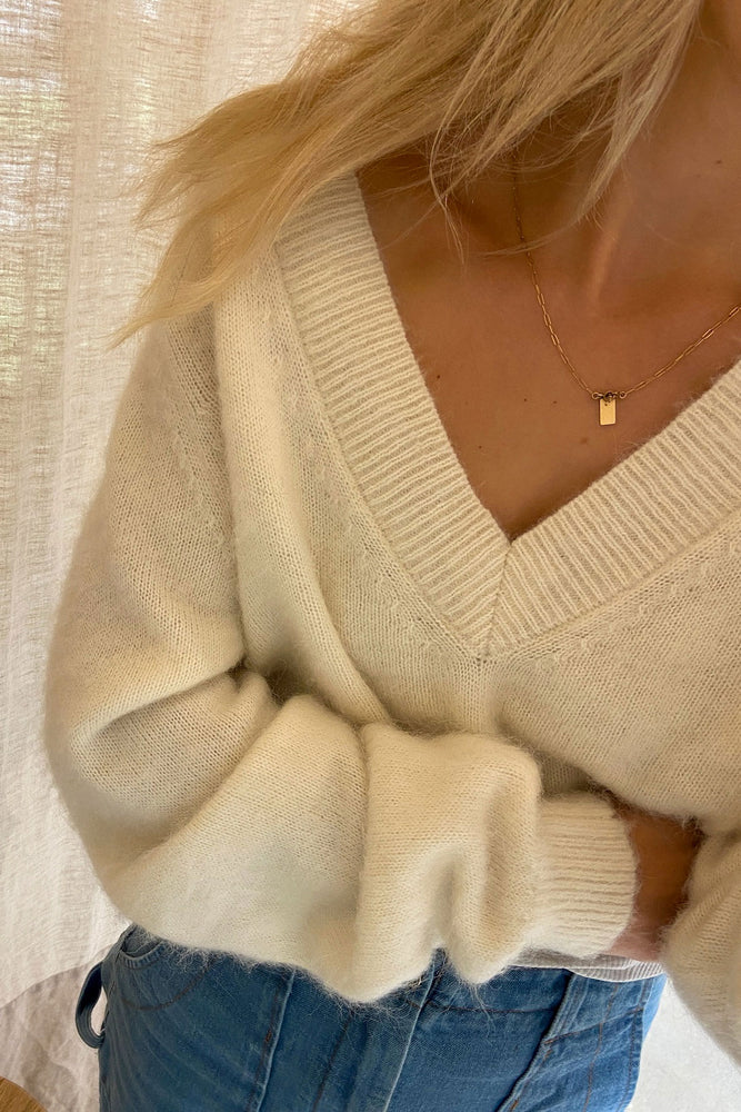 Kiara Knit Crop Jumper Creme