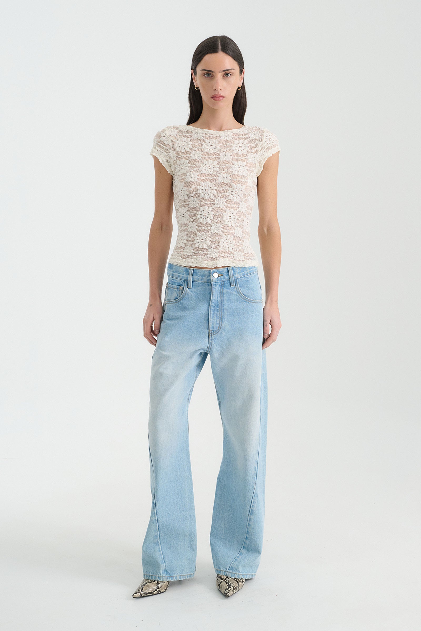 Percy Curve Seam Jeans in Faded Blue