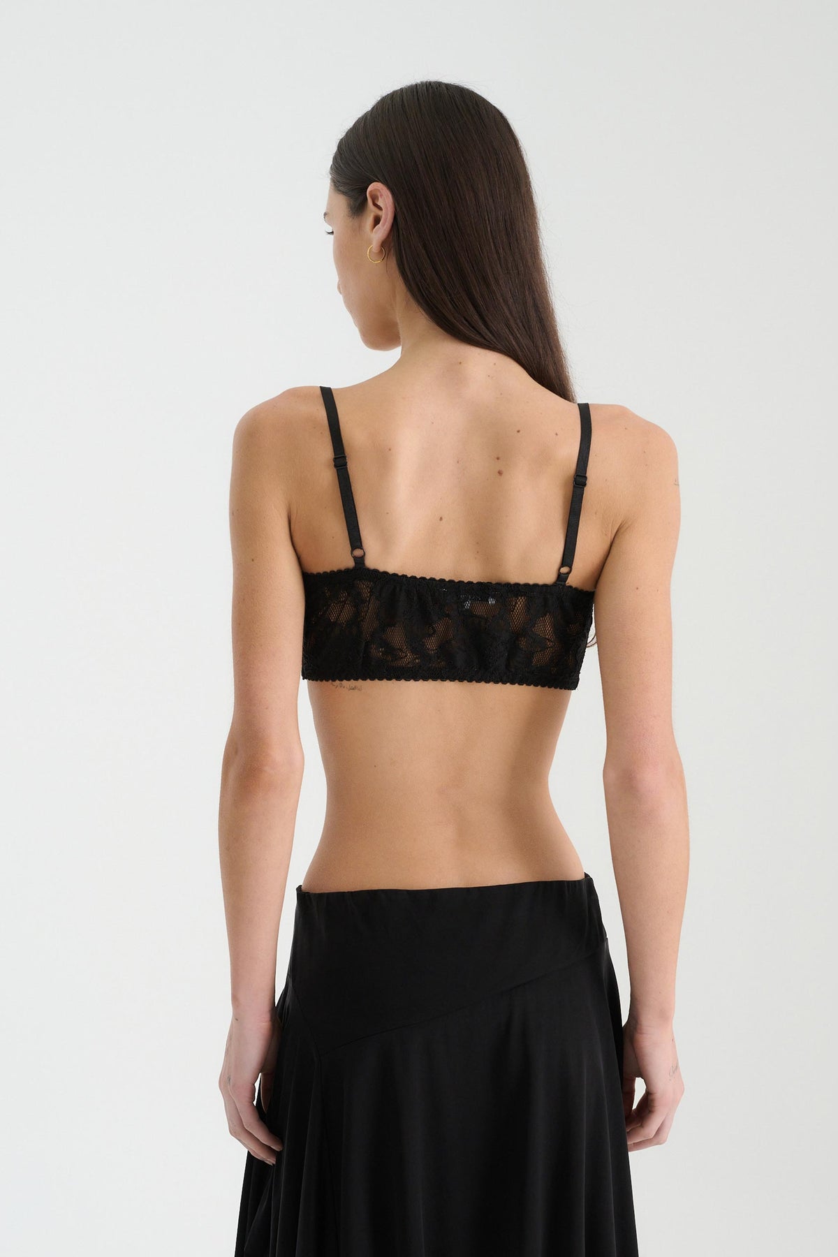 Bambi Lace Bralette in Noir – back view