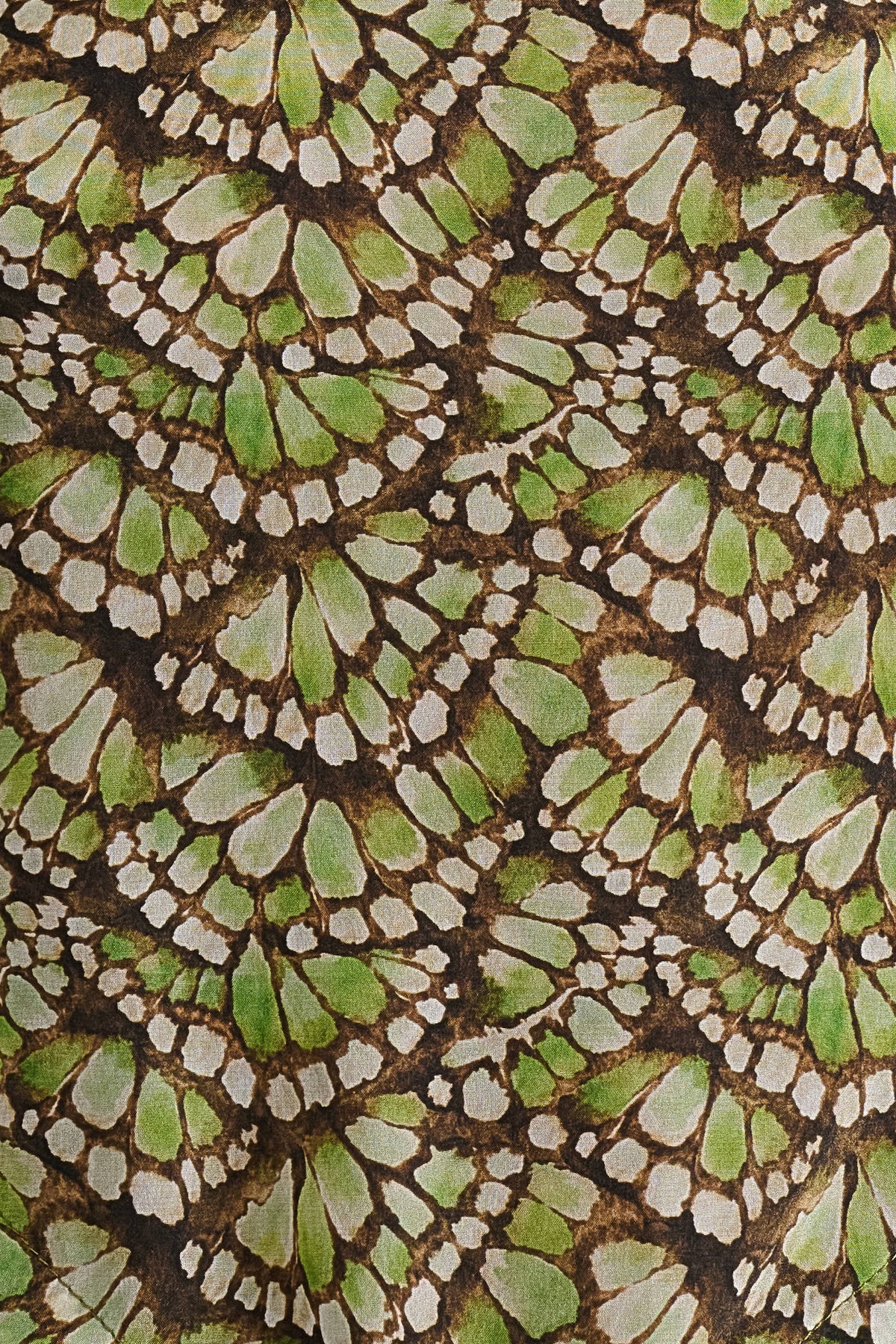 Bobby Silk Tassel Belt in Papillon print – Papillon print close-up