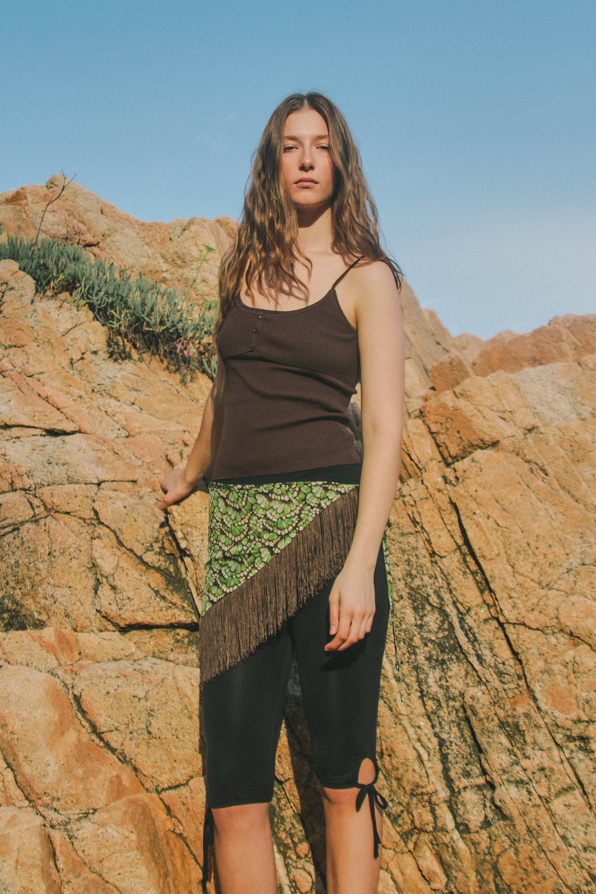 Penny Capri Leggings in Noir – Papillon campaign, Costa Brava