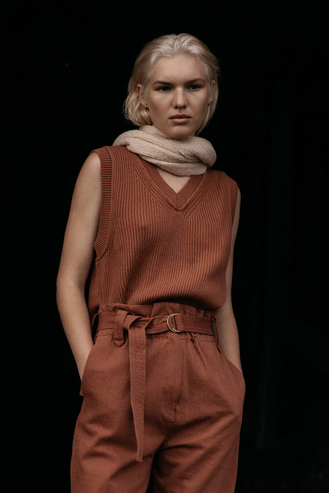 Noah Knit Vest Auburn